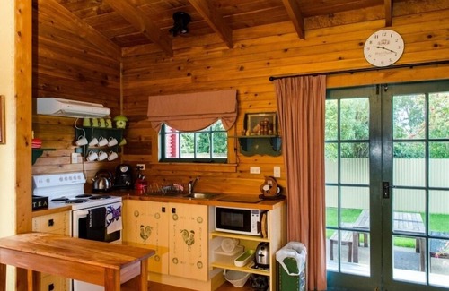 Greytown House | Borders Retreat, Cosy Character Cottage Greytown