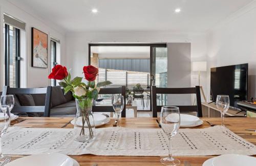 Jindabyne House | Boreas Lodge