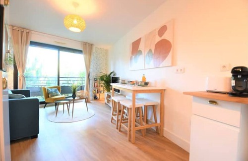 La Plage Apartment | Borely - Apartment with terrace near the sea