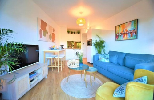 La Plage Apartment | Borely - Apartment with terrace near the sea