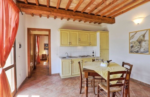 Montecatini Val di Cecina Apartment | Borgo di Montemurlo Villetta1 with beautiful views
