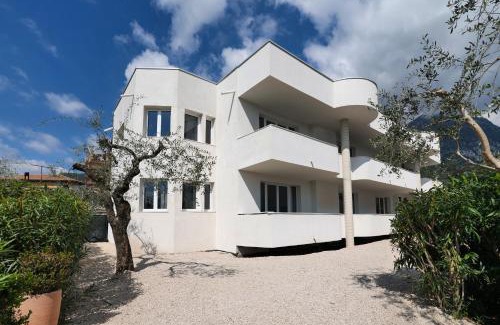 Toscolano Maderno Apartment | Borgo degli Ulivi Residence di Olympic Garda Lake