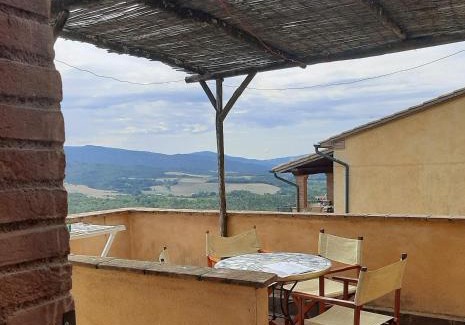 Montecatini Val di Cecina House | Borgo di Monte Murlo