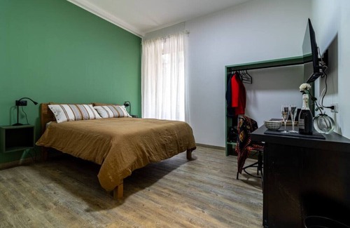 Rione XIV Borgo Apartment | Borgo Vittorio 20 Vatican Home