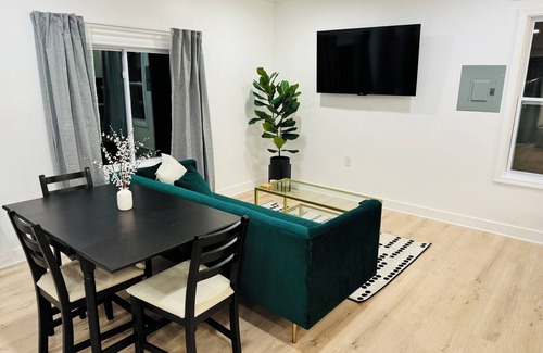 Murfreesboro House | Boro Oasis - Your Peaceful Modern Retreat, 5 min to MTSU and 35 min to Nashville