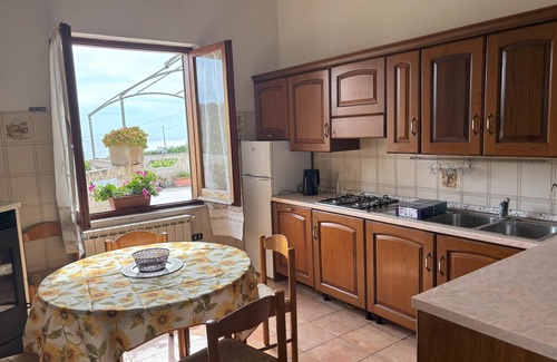 Magomadas Apartment | Bosa Bouganville Apartment with Sea View