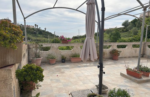 Magomadas Apartment | Bosa Bouganville Apartment with Sea View