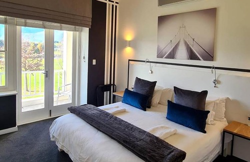 Paarl Resort | Boschenmeer House