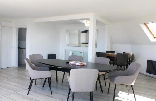 Boscombe House | Boscombe - Private House with Garden & Parking - 11