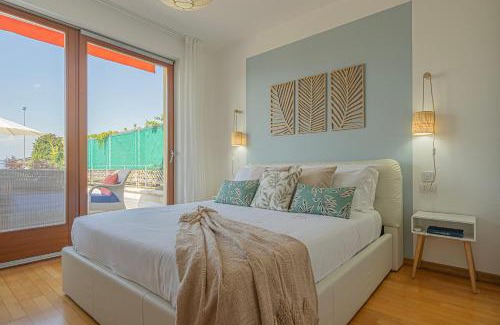 Lugana Apartment | Bossanova Family Apartment - Your Glimpse of the Lake