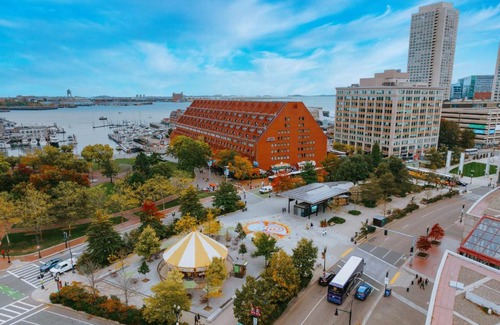 Waterfront Hotel | Boston Marriott Long Wharf