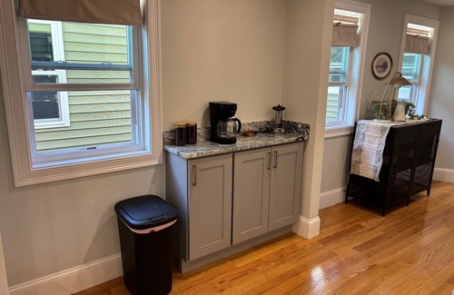 Mattapan Apartment | Boston Urban Nests U3: Long Term 1 Month + Only
