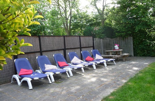 Oostkapelle Apartment | Boszicht 5 aan de Kust luxury apartment 2 people. Beach 800 mtr