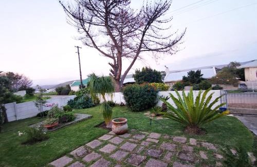Bot River House | Botrivier's Eden