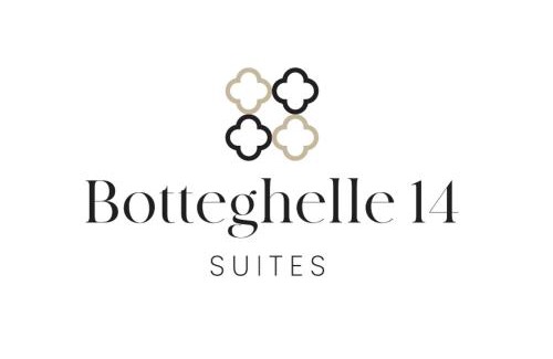 Historical Downtown Salerno House | Botteghelle14 suites