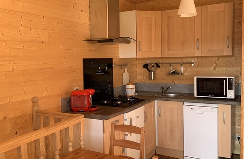 Les Angles Ski Chalet | Bottom of chalet splendid view on lake, 4-6 persons