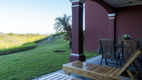 Brasilito House | Bougainvillea 4101 Luxury Apartment - Reserva Conchal