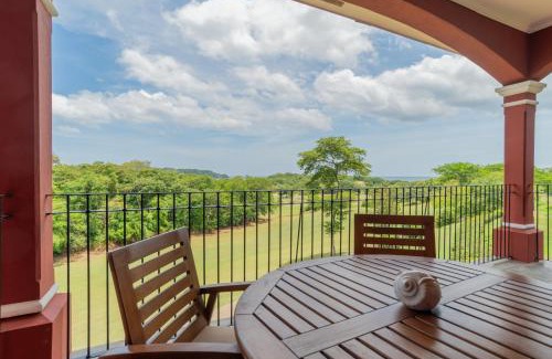 Brasilito Apartment | Bougainvillea 9305 Luxury Apartment - Reserva Conchal