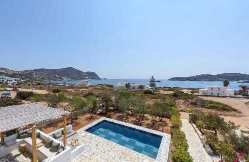 Antiparos House | Bougainvillea House Antiparos - Private Pool Villa