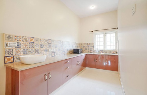 Bengaluru Apartment | Bougainvillea Suites 3 - Charming 2-bedroom service apartment in Bengaluru
