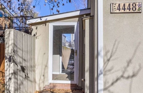 Gunbarrel House | Boulder Cottage, private yard & decks, 2 car garage, walk to lakes & breweries