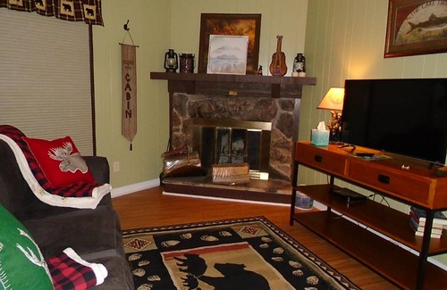 Beech Mountain Apartment | Boulderview Condominiums by VCI Real Estate Services