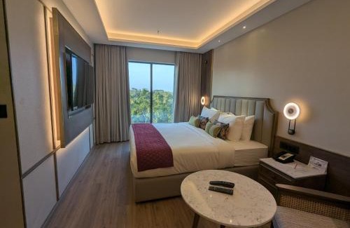 Nadiad Resort | Boulevard 9 Luxury Resort & Spa