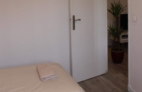 3rd Arrondissement Apartment | Boulevard Bouès, RED Apartment