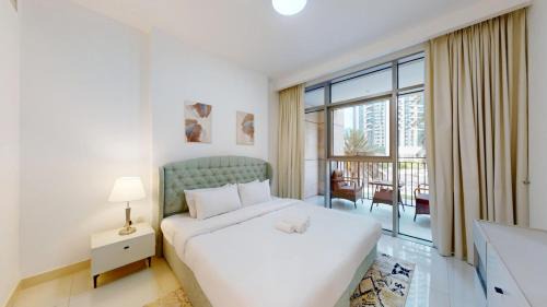 Downtown Dubai Apartment | Boulevard Crescent - One Bedroom in Downtown Dubai