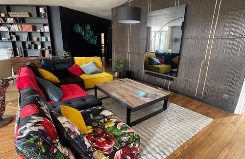 Epinal Apartment | Bourgeois and modern apartment in the heart of Épinal, ideal for exploring the city