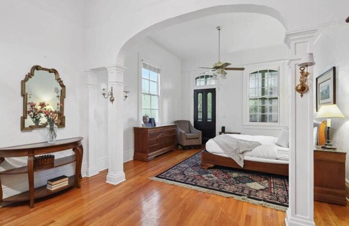 Faubourg Marigny Bed & Breakfast | Boutique 8BR Unit with Pool | Steps from French Q