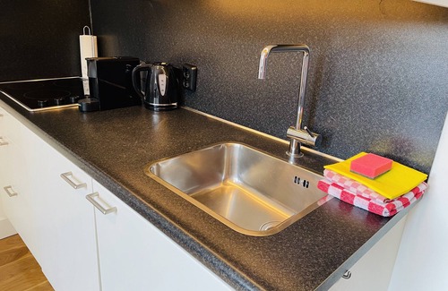 Bergen Apartment | Boutique Apartments Bergen "Pink" with sunny private terrace, courtyard