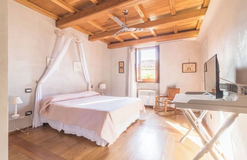 Farnese Bed & Breakfast | Boutique B&B Residenza Farnese Suite Joie