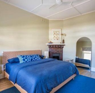 Glenelg North House | Boutique by the Bay - Beach Wifi Nespresso