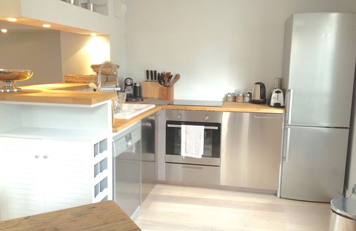 Cannes Old Town Apartment | BOUTIQUE DUPLEX LOFT VERY NEAR PORT & PALAIS DES FESTIVALS ☆