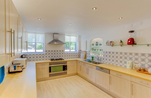 Lagos Villa | Boutique Farmhouse very Large Heated Private Pool 4 bedrooms 4 bathrooms