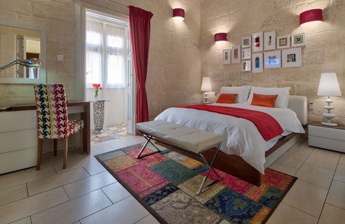 Cospicua House | Boutique Guesthouse, located in the Grand Harbour