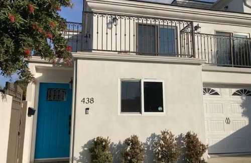 East Manhattan Beach House | Boutique home/walk to beaches and food/LAX,DTLAn