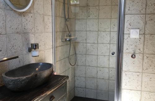 Saint-Amand-Montrond Bed & Breakfast | Boutique Hotel B&B Fleurie
