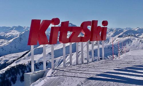 Reith bei Kitzbuehel House | BOUTIQUE KAISERLODGE mit privater SAUNA & WHIRLPOOL by Belle Stay
