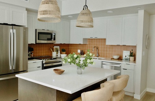 Dead Man's Flats Condo | Boutique Mountain Retreat 5min from Canmore, heated pool & hot tub