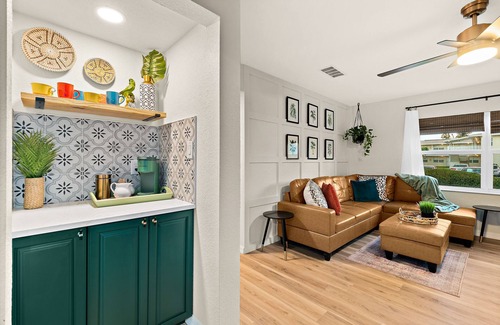 Indian Harbour Beach Apartment | Boutique style Apt/Walk to Beach/Pet friendly