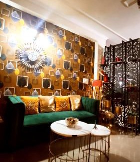 Landran Apartment | Boutique Stay for Family On Manali Expressway