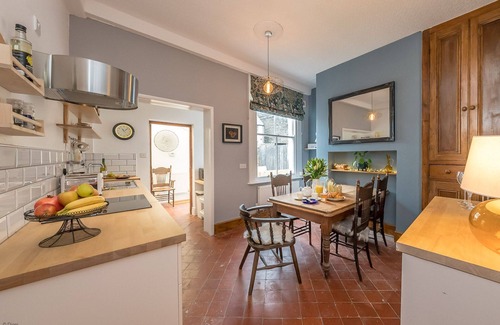 Conwy Cottage | Boutique Three Bedroom Holiday Cottage in Conwy | Tŷ-Twr