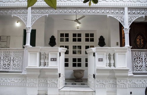 Hauz Khas House | Boutique Villa Experience