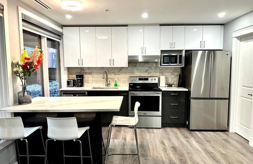 Canmore Condo | Bow 119 | Adorable Suite with Pool & Hot Tub