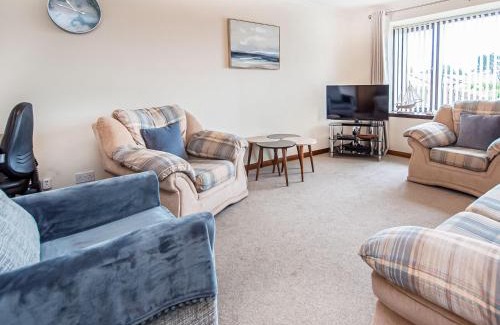 Nairn House | Bow Fiddle