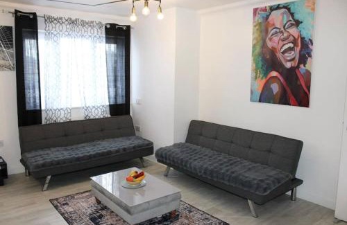 Alibon Apartment | Bowery Apartment - 2 bedroom