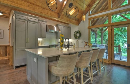 Ellijay House | Bowling Cottage At Carlotta Estates w/Pool