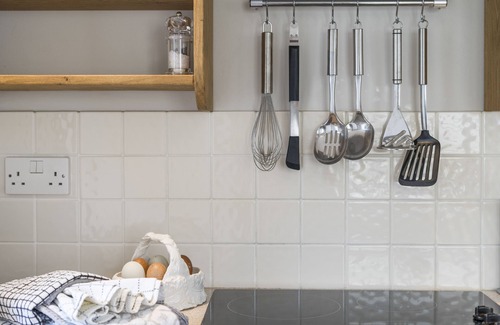 Broadwell Cottage | Box Cottage - a cotswold cottage that sleeps 2 guests in 1 bedroom